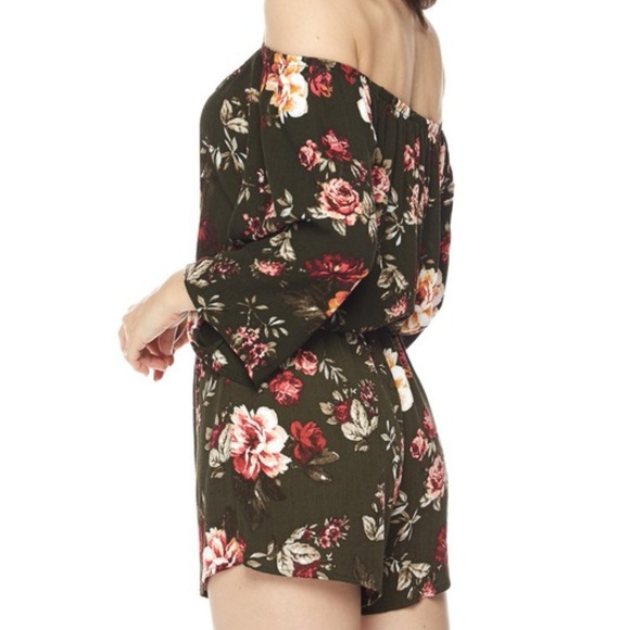 AMBIANCE 🔥2 LEFT🔥Floral Off the Shoulder Romper - Picture 5 of 8